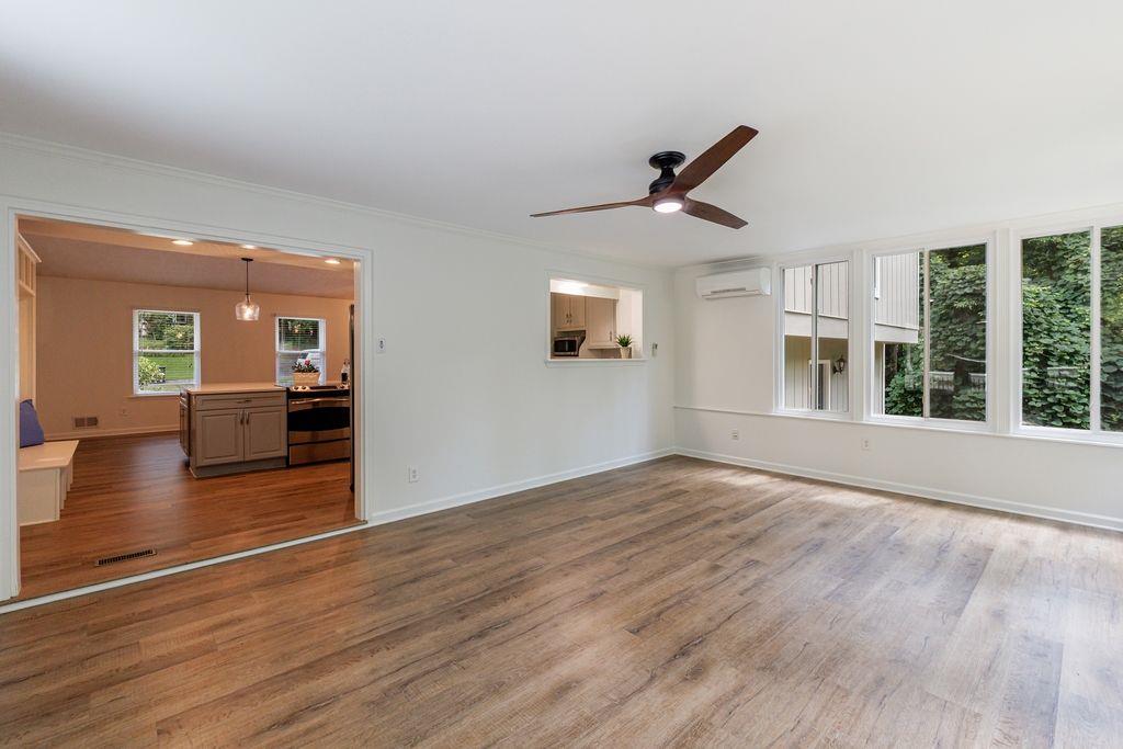 155 Moonshadow Court