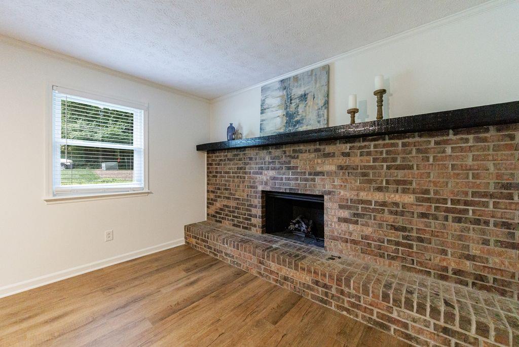 155 Moonshadow Court