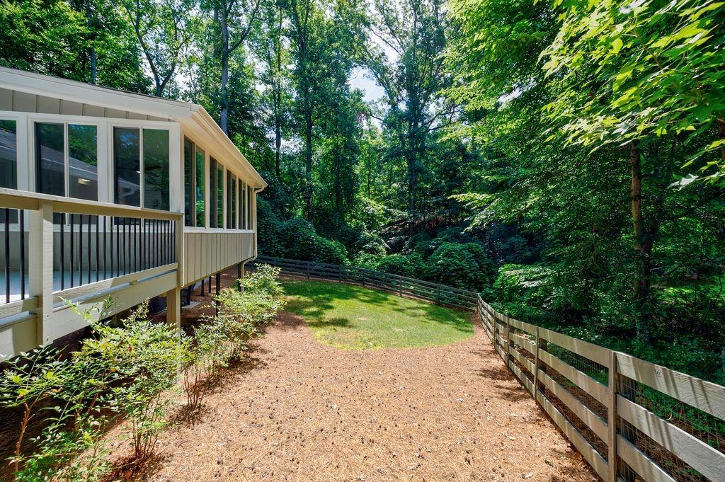 155 Moonshadow Court