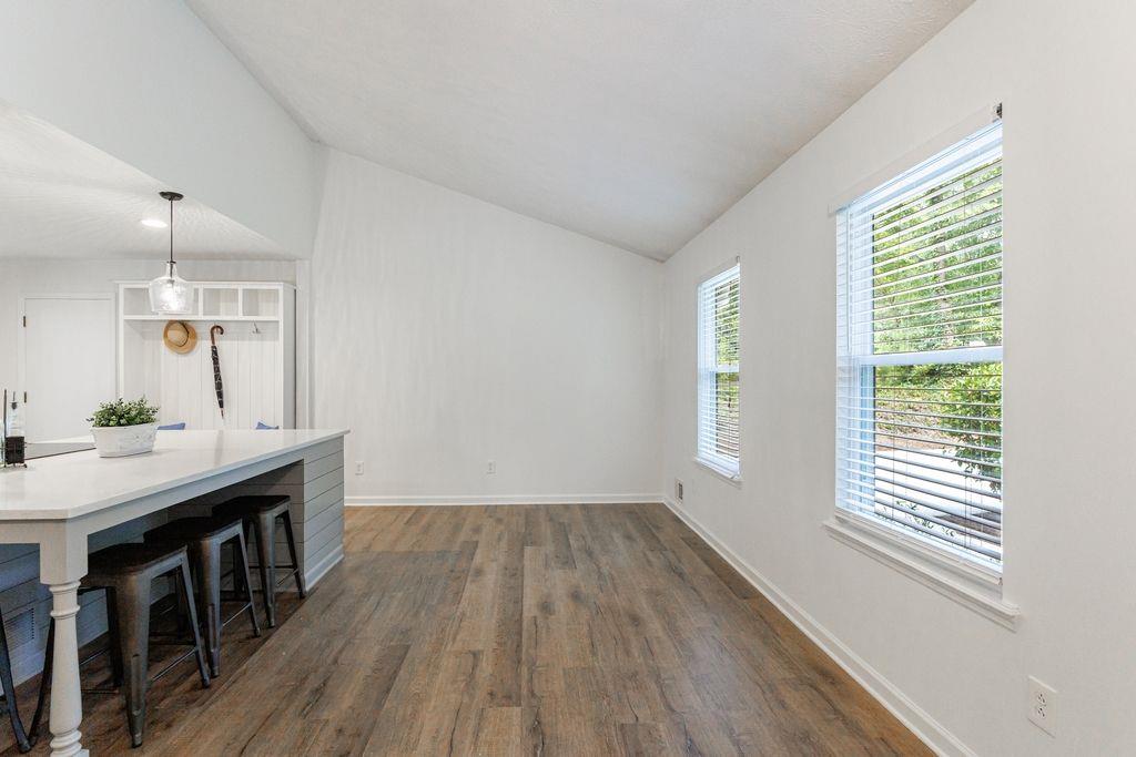 155 Moonshadow Court