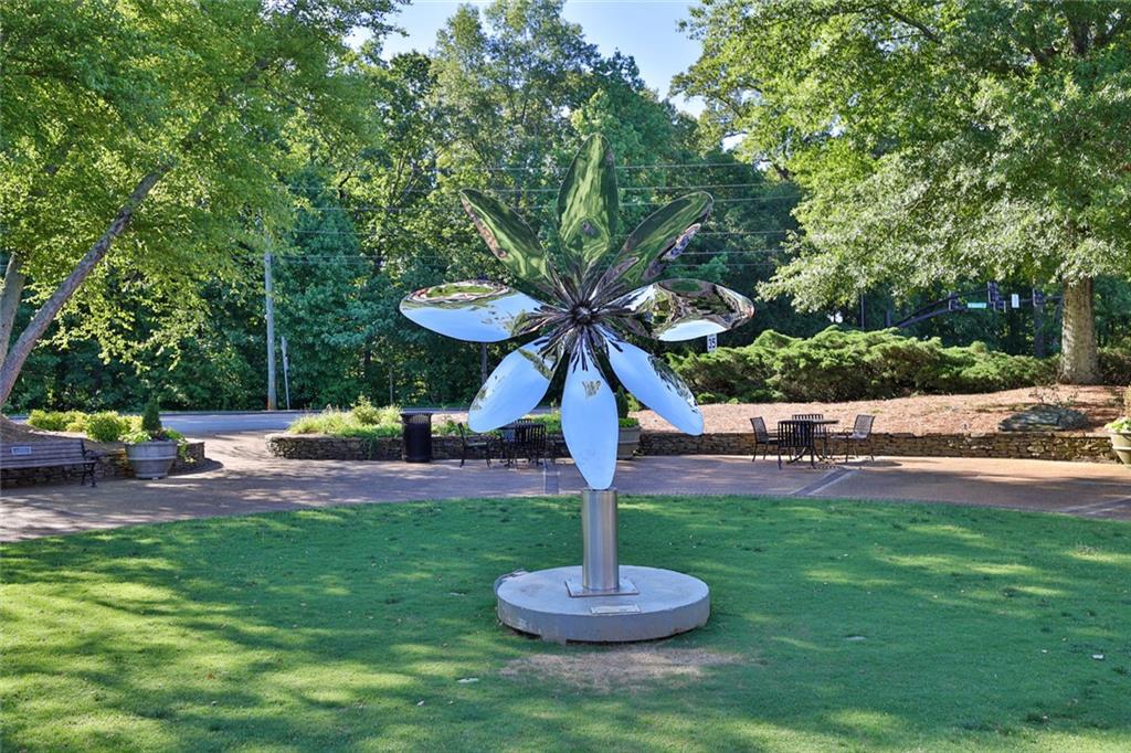 155 Moonshadow Court