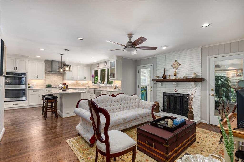 1440 Vista Leaf Drive