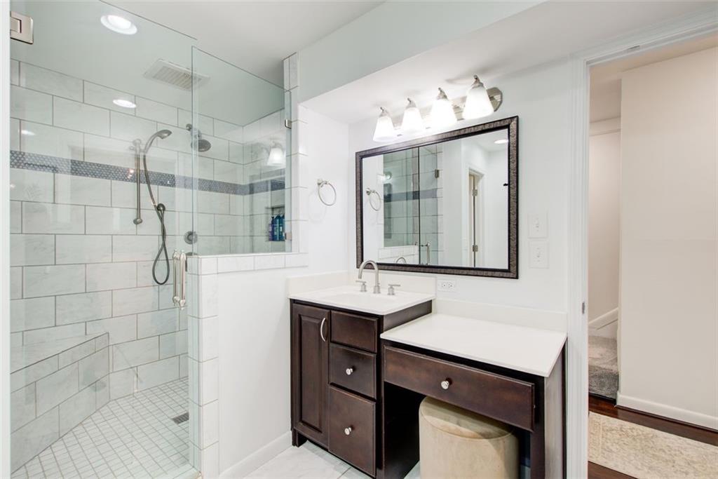 3723 Stonewall Circle SE