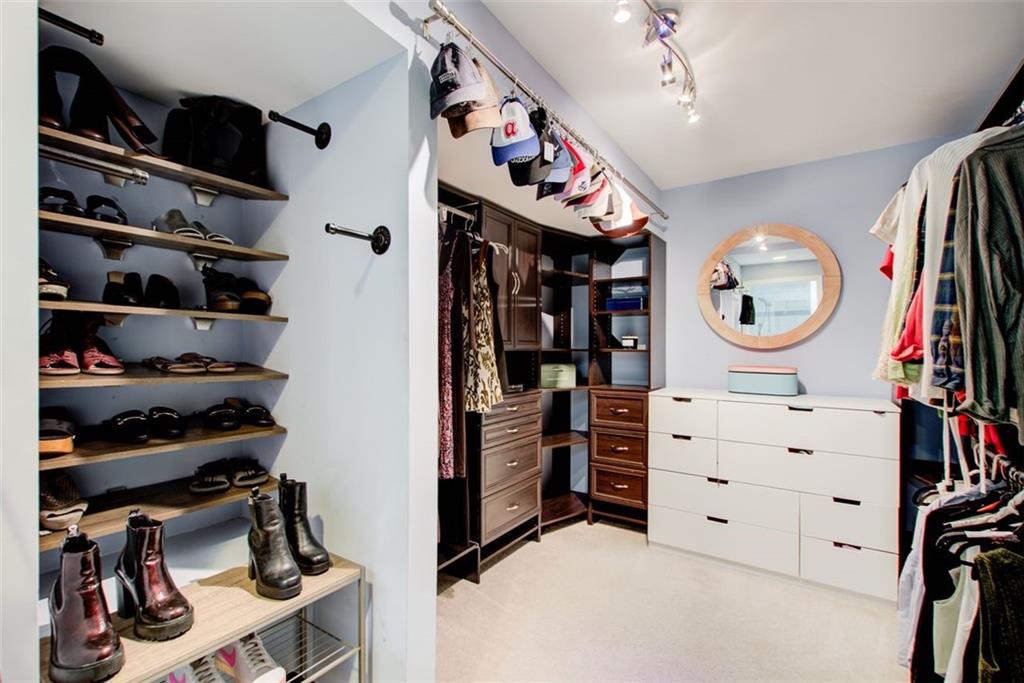 3723 Stonewall Circle SE