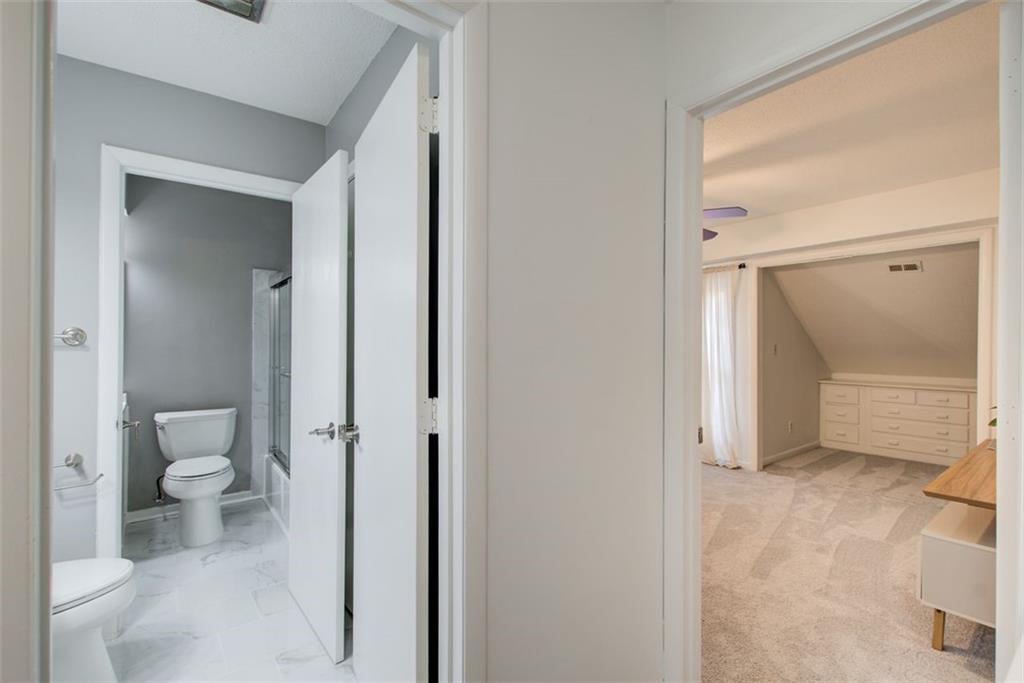 3723 Stonewall Circle SE