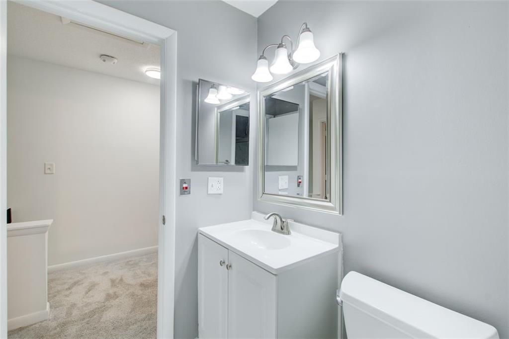 3723 Stonewall Circle SE