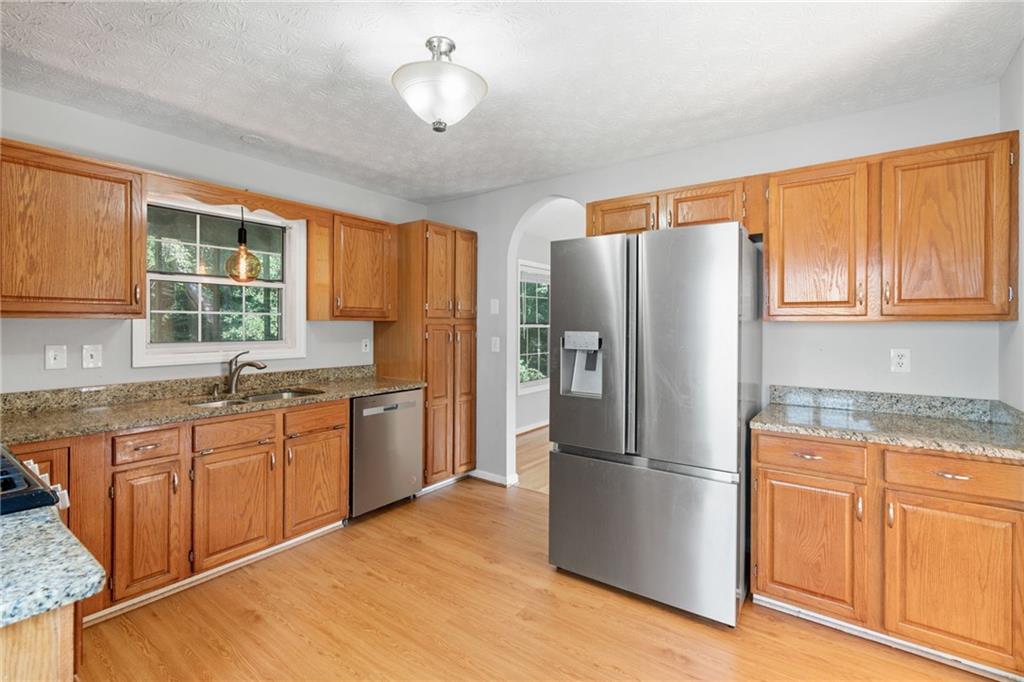 2573 Kennesaw Springs Court NW