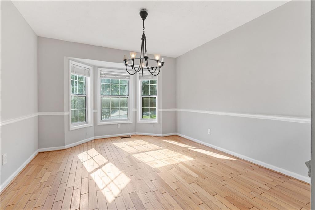 2573 Kennesaw Springs Court NW