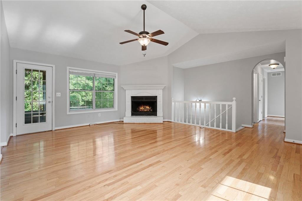 2573 Kennesaw Springs Court NW