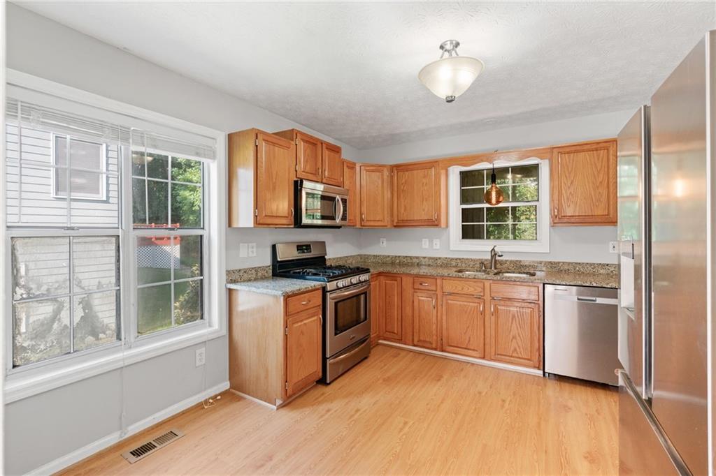 2573 Kennesaw Springs Court NW