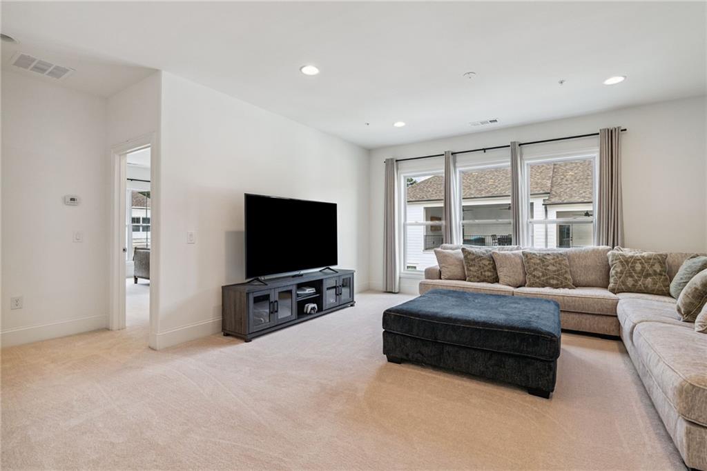 163 Kingwood Drive