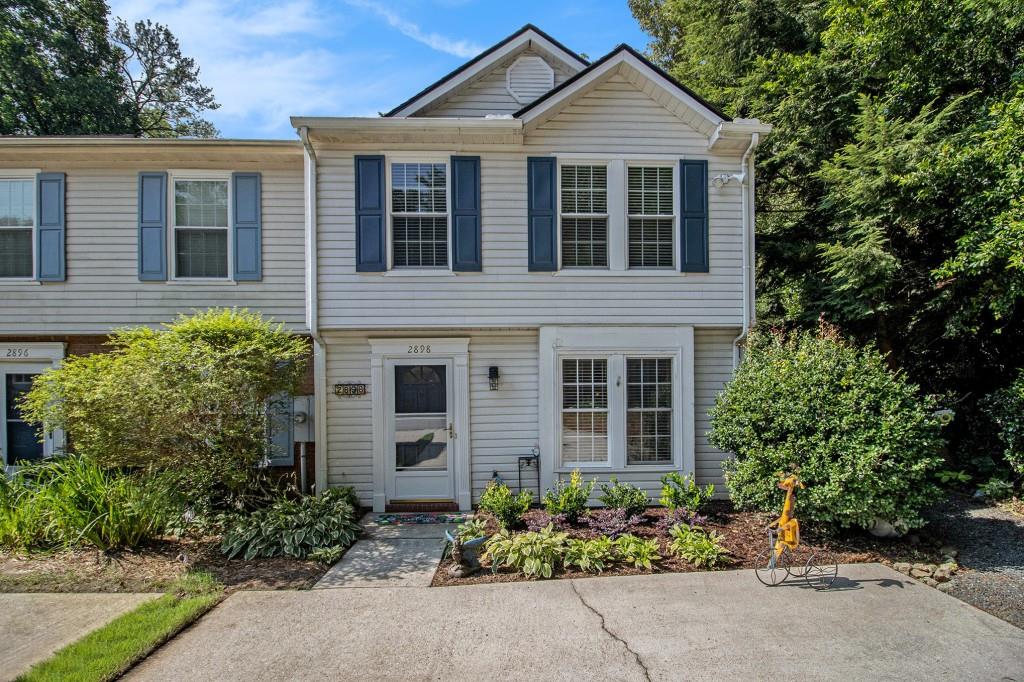 2898 Dresden Square Drive