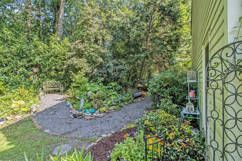 2898 Dresden Square Drive