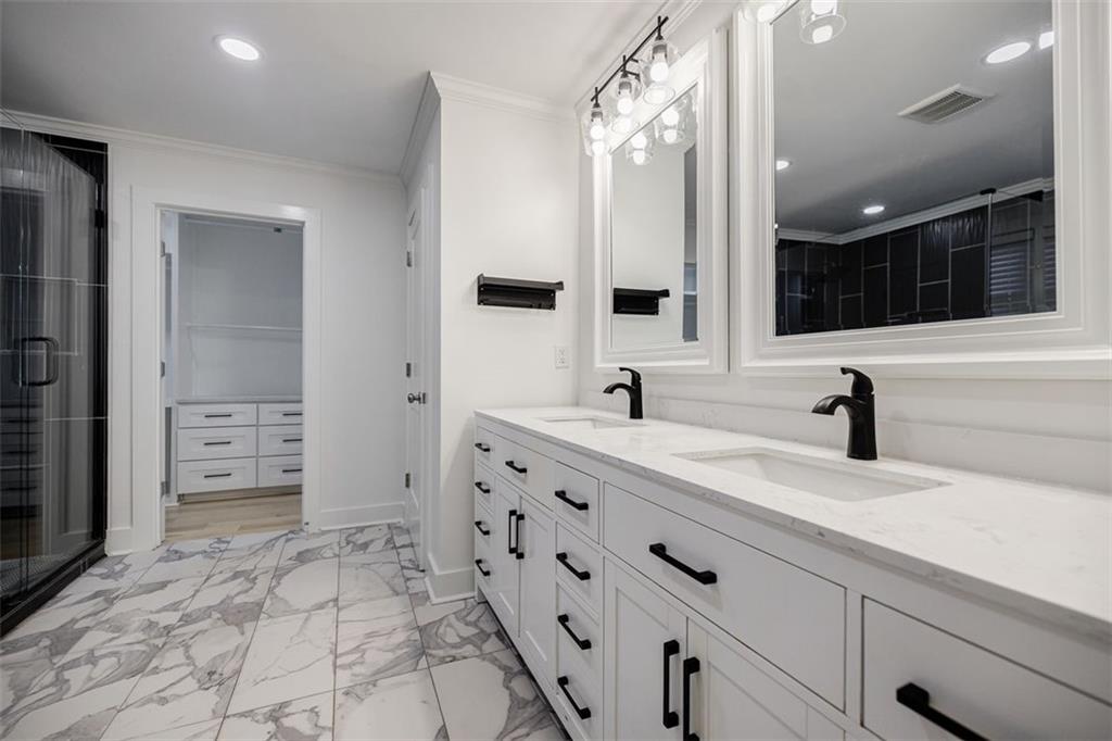 175 Douglas Street SE