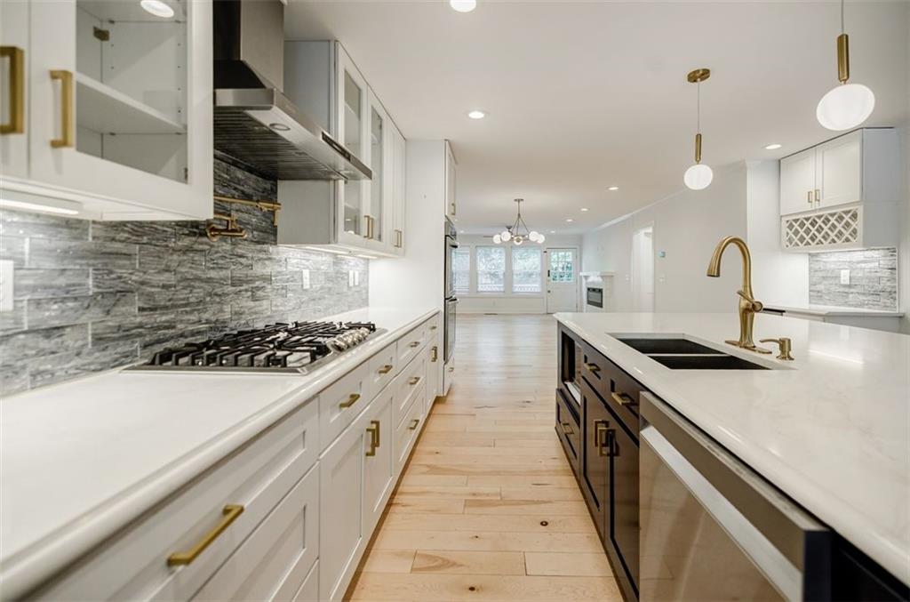 175 Douglas Street SE