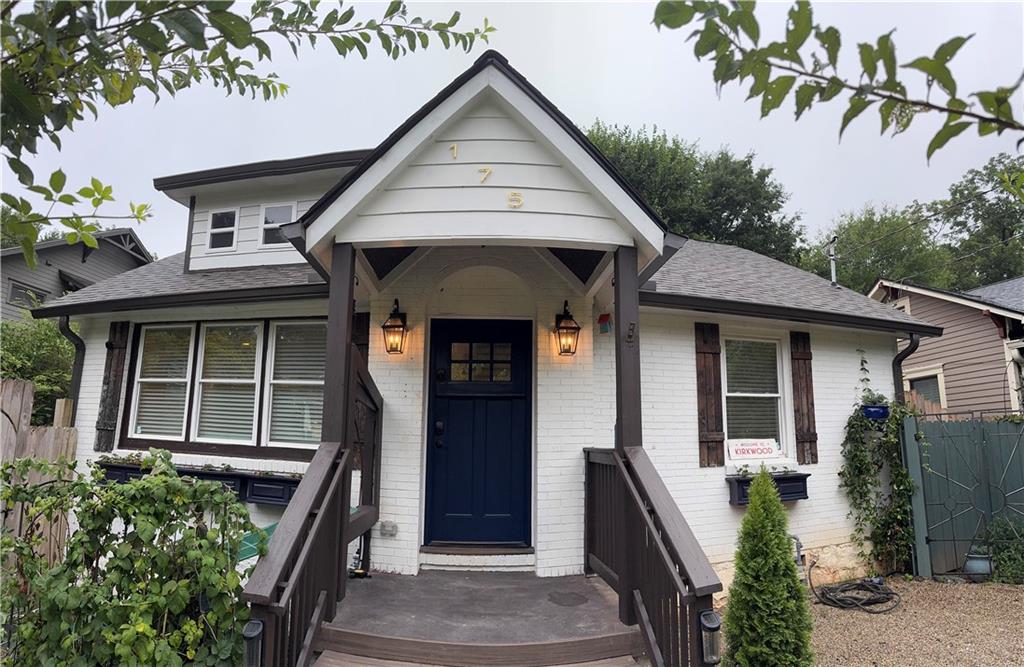 175 Douglas Street SE