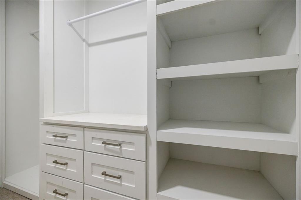 175 Douglas Street SE