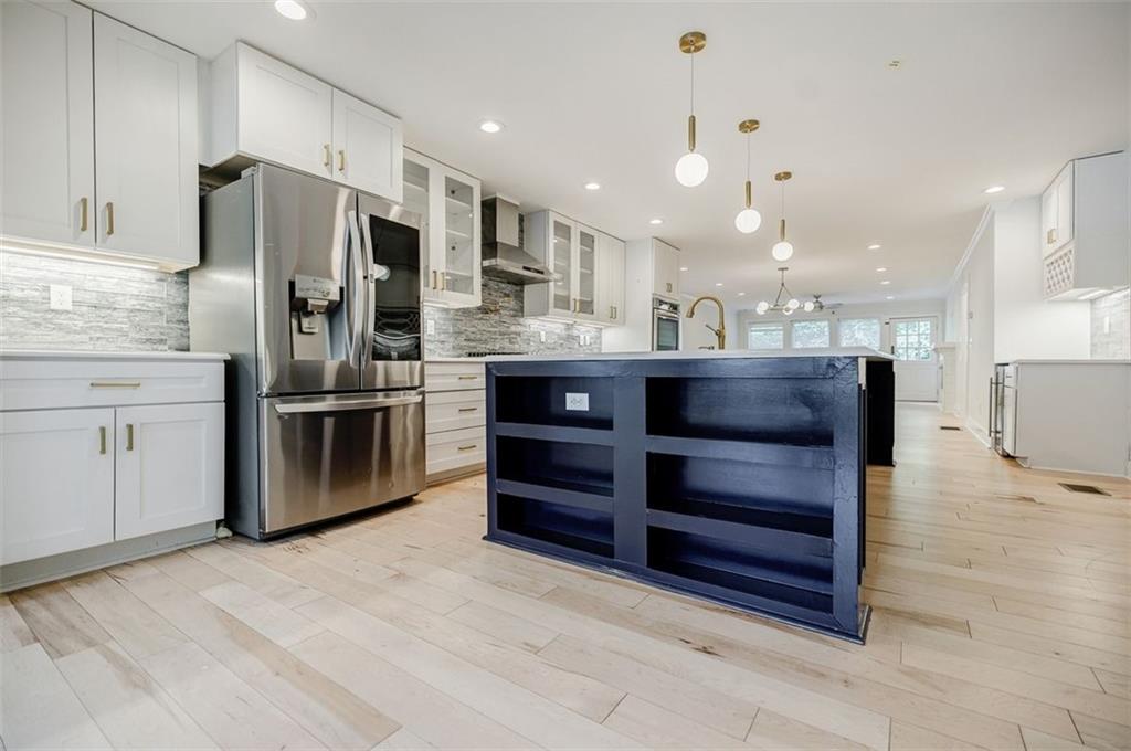 175 Douglas Street SE