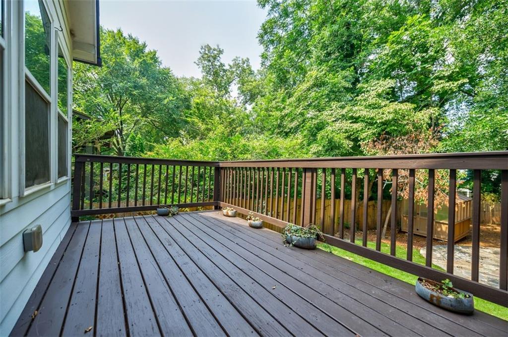 175 Douglas Street SE