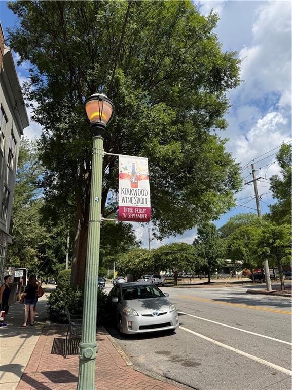 175 Douglas Street SE