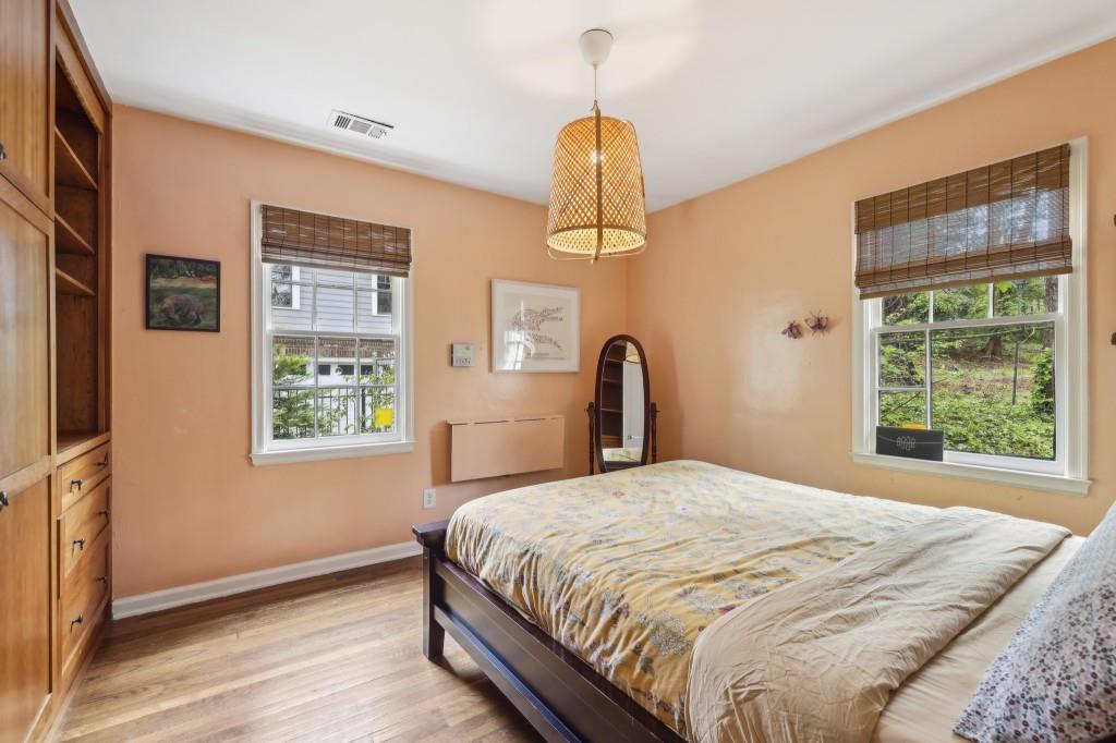 1015 S Candler