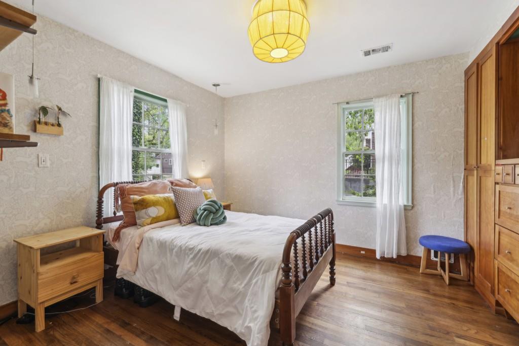 1015 S Candler