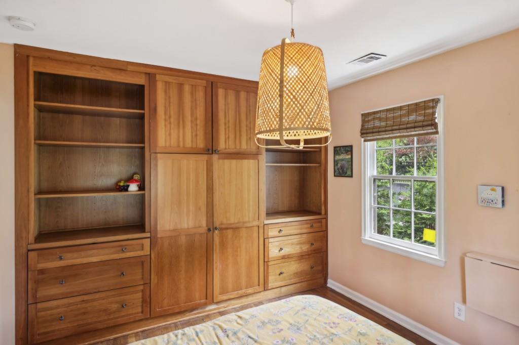 1015 S Candler