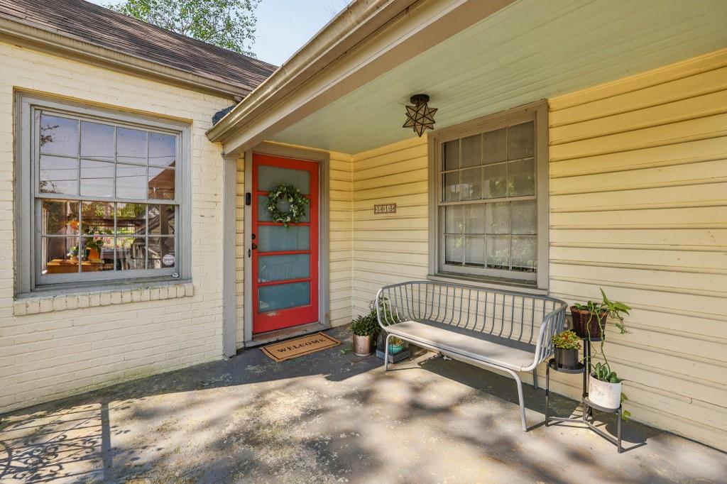 1015 S Candler