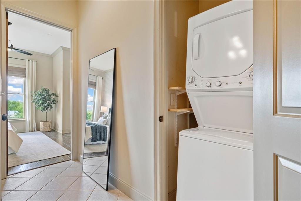 360 Chambers Street Unit 210