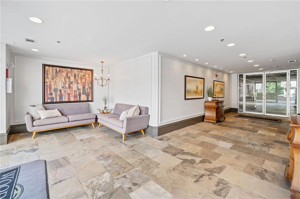 360 Chambers Street Unit 210