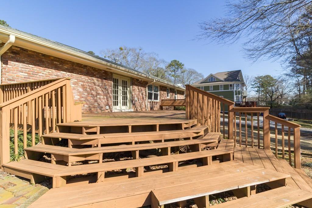 2631 Lavista Road