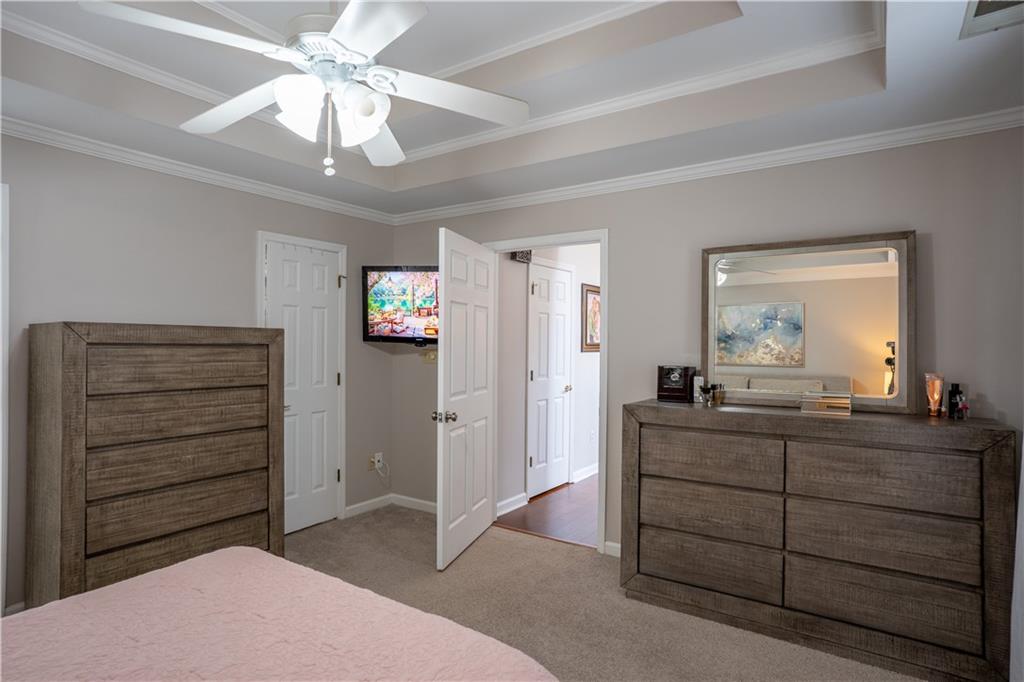 5713 Brynwood Circle NW