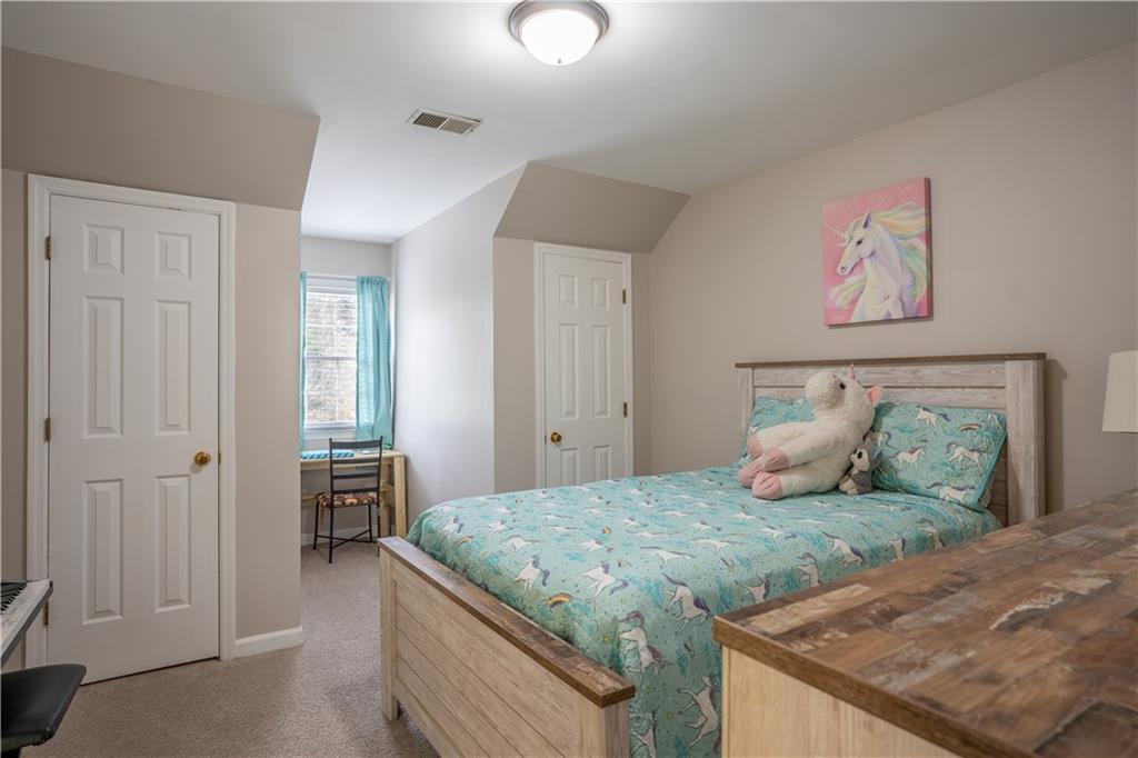 5713 Brynwood Circle NW