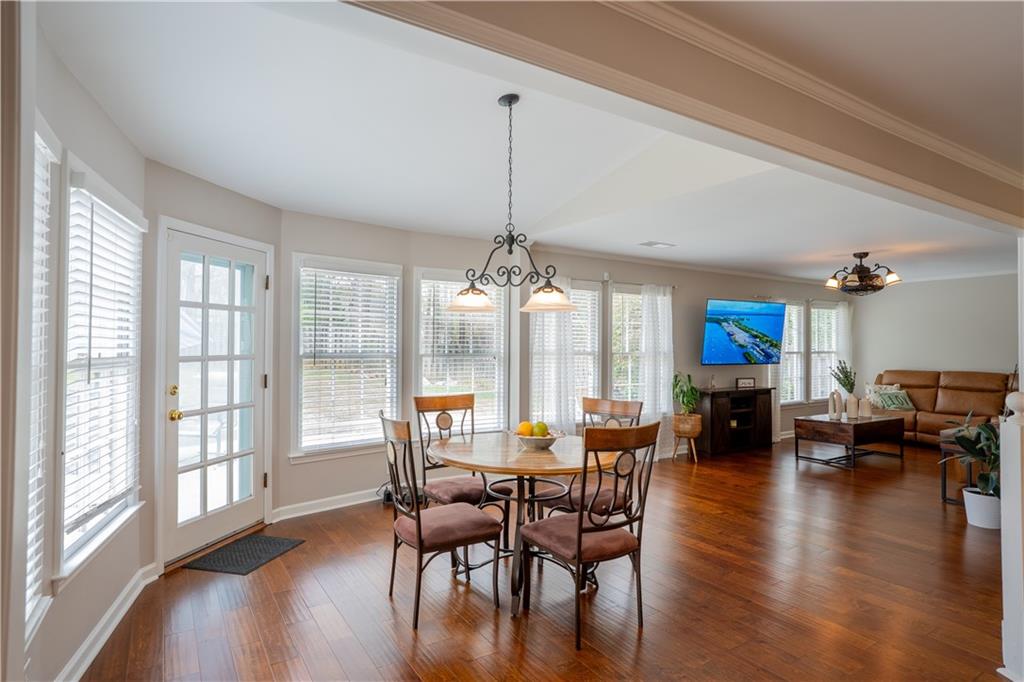 5713 Brynwood Circle NW