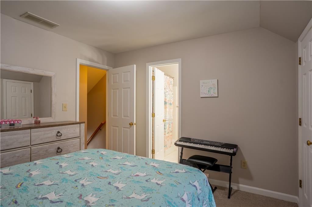 5713 Brynwood Circle NW