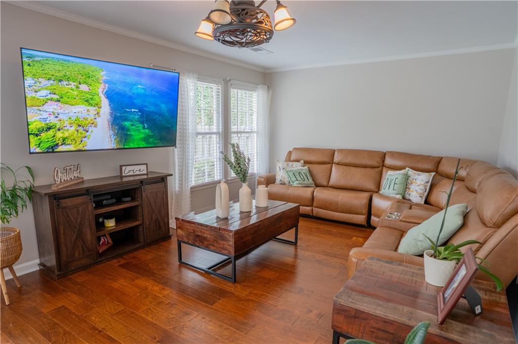 5713 Brynwood Circle NW