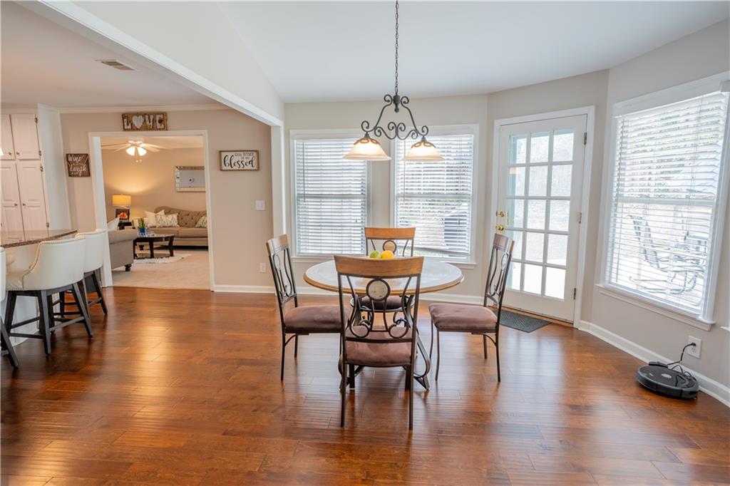 5713 Brynwood Circle NW