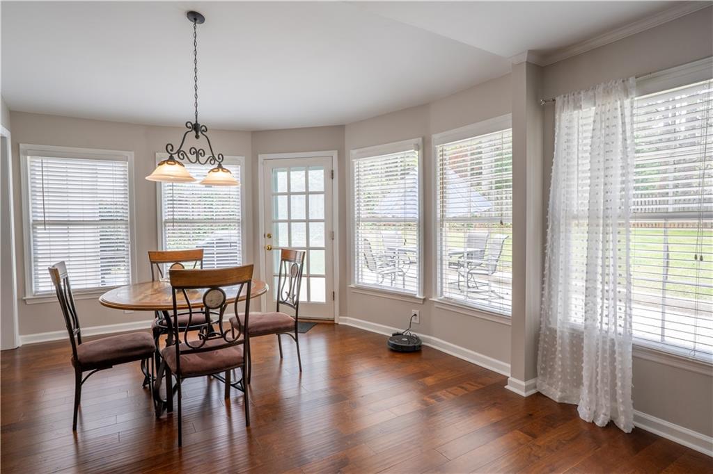 5713 Brynwood Circle NW