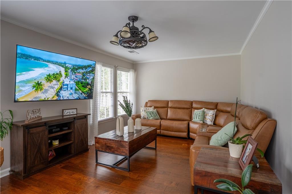 5713 Brynwood Circle NW