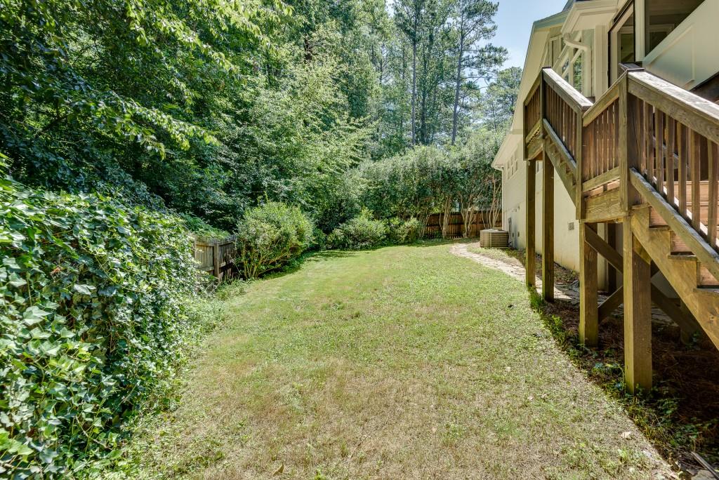 2284 Fairoaks Road