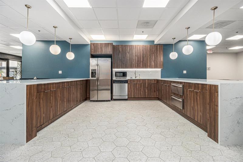 620 Peachtree Street NE Unit 601A
