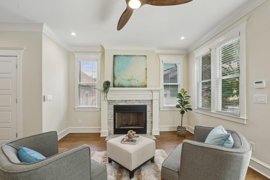 109 Hogue Street NE