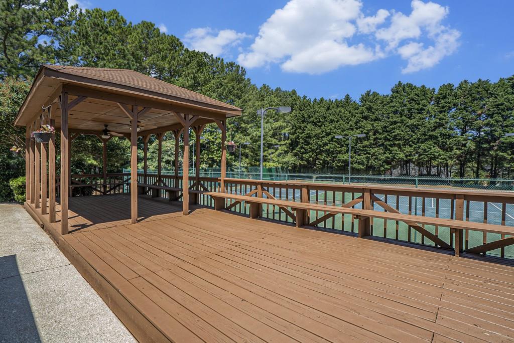 1660 Hickory Lake Drive
