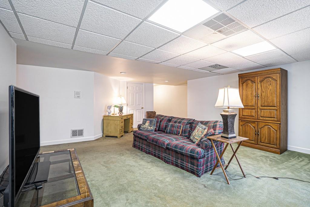 1660 Hickory Lake Drive