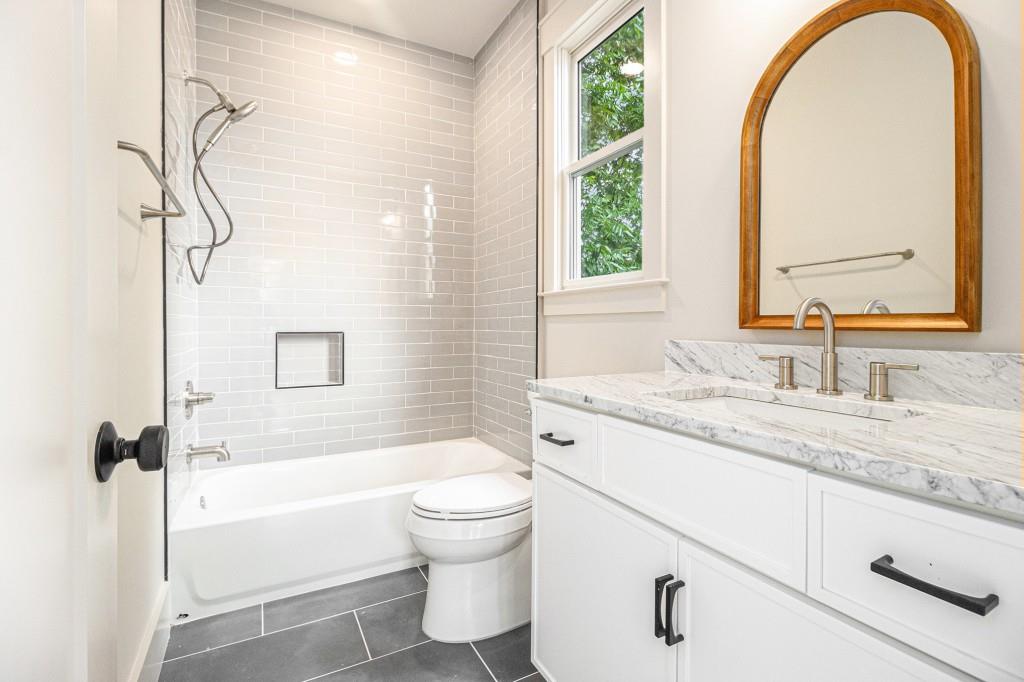 50 Howell Street SE Unit B