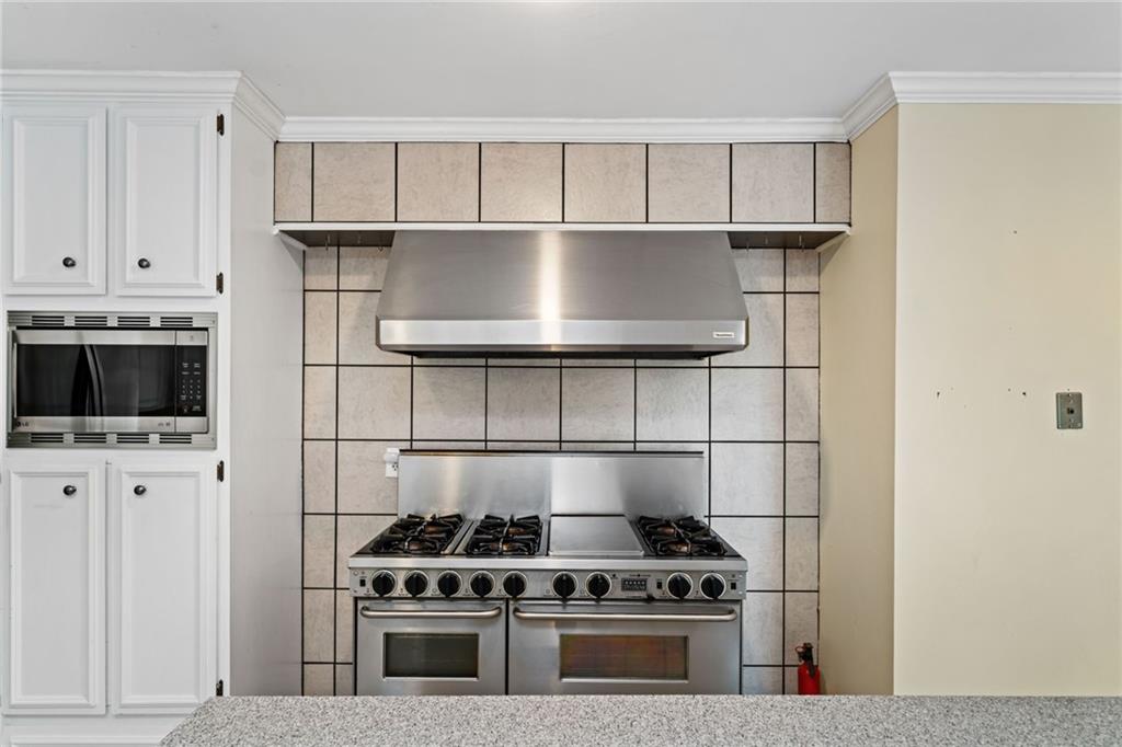 403 Greenfield Court