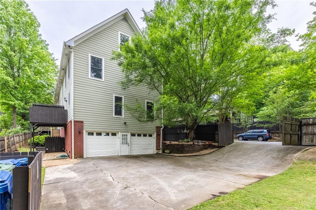 380 KENDRICK Avenue SE