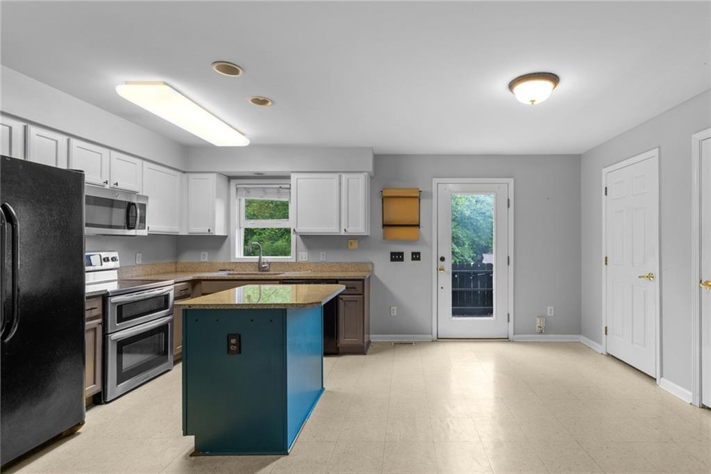 380 KENDRICK Avenue SE