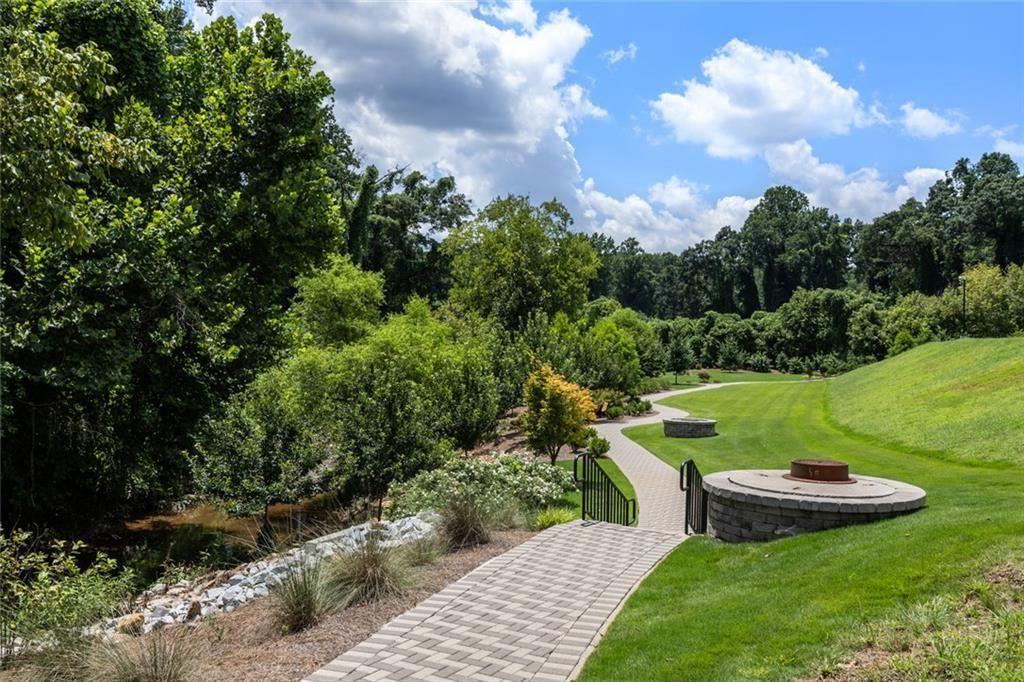 1349 Heights Park Drive SE