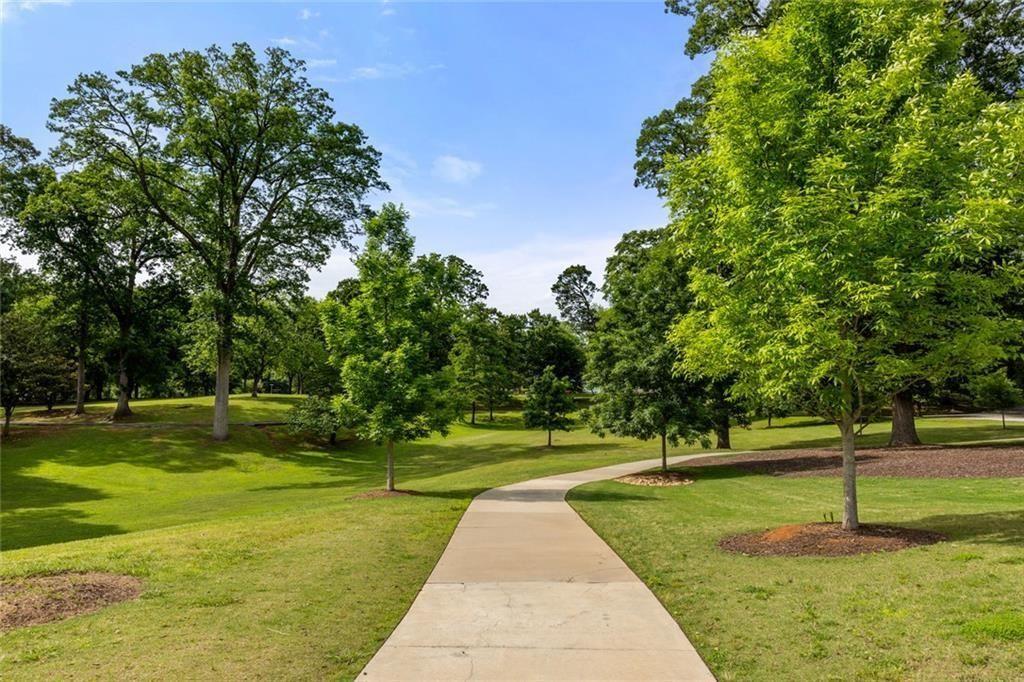 1349 Heights Park Drive SE